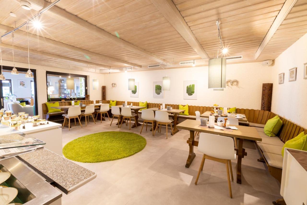 Hotel Restaurant Brigitte Warmensteinach Dış mekan fotoğraf